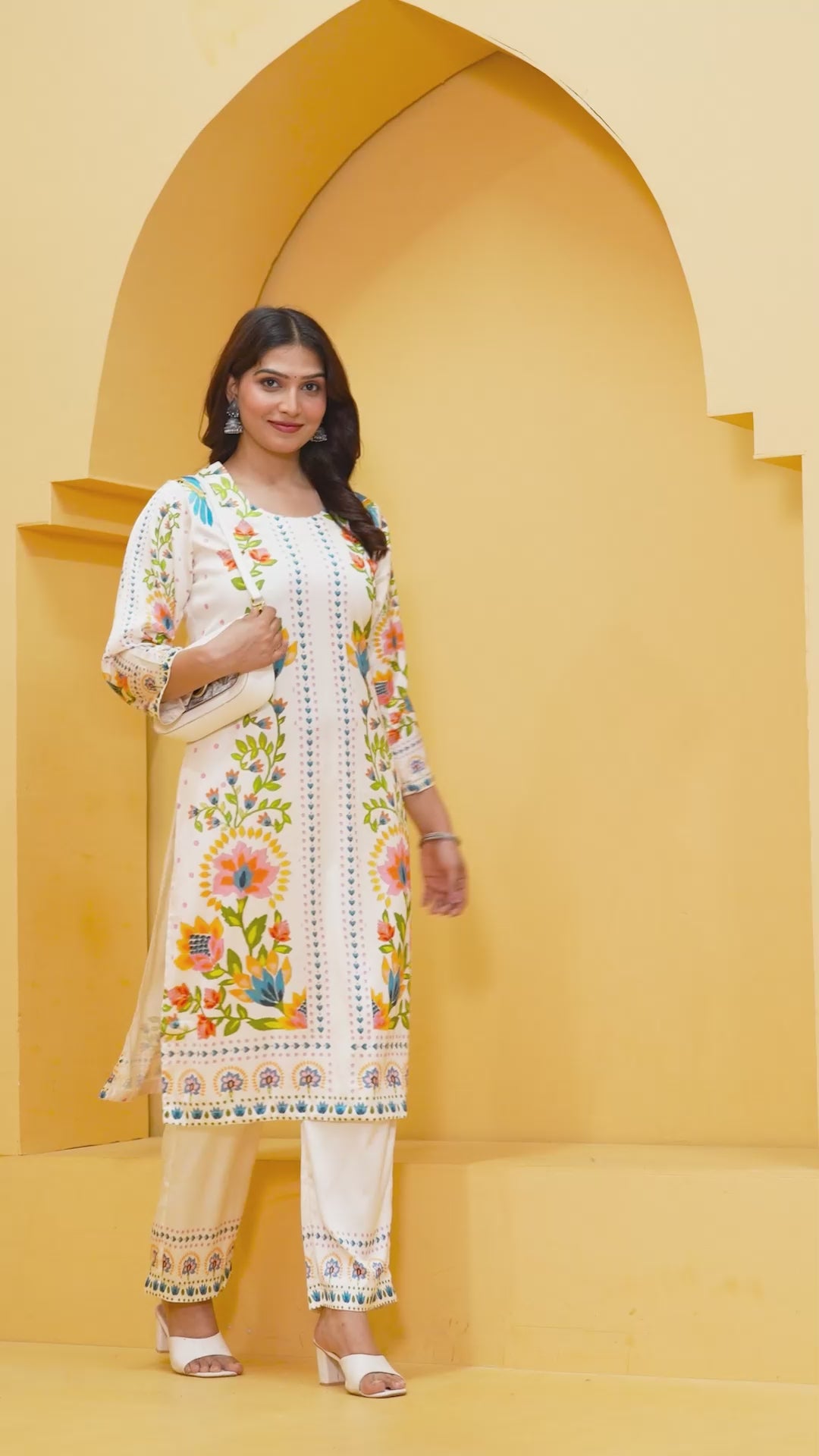 Kaaya Collection – Pure Crape Floral Printed Kurta Set for Women